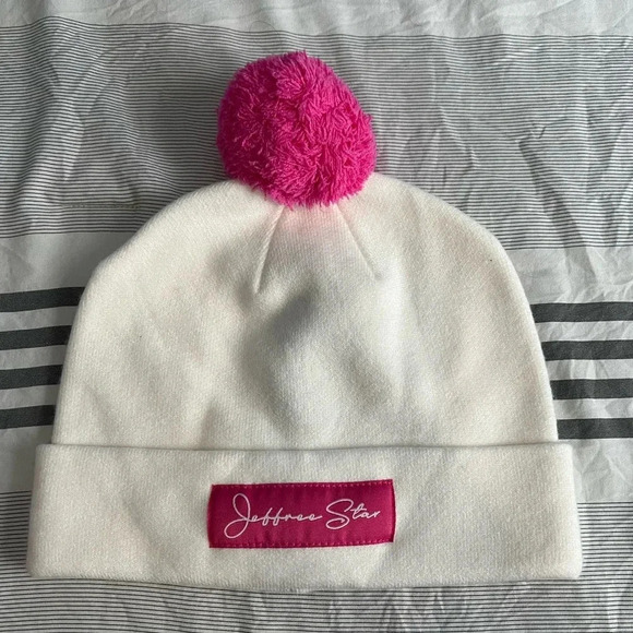 Jeffree Star Pink Pom Beanie Hat - Picture 1 of 5